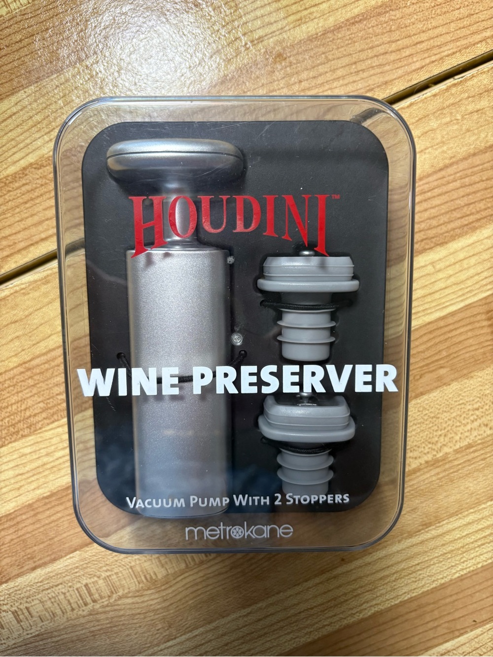 NEW IN BOX - Metrokane Houdini Wine Preserver Vacuum Pump with 2 Bottle Stoppers